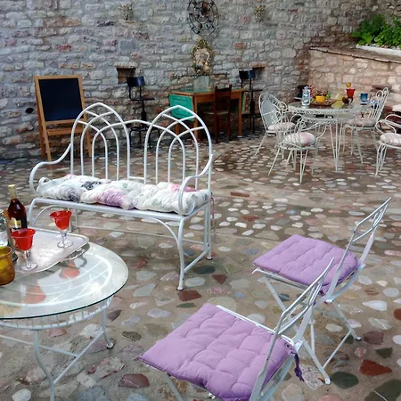 Holiday home Penelope *